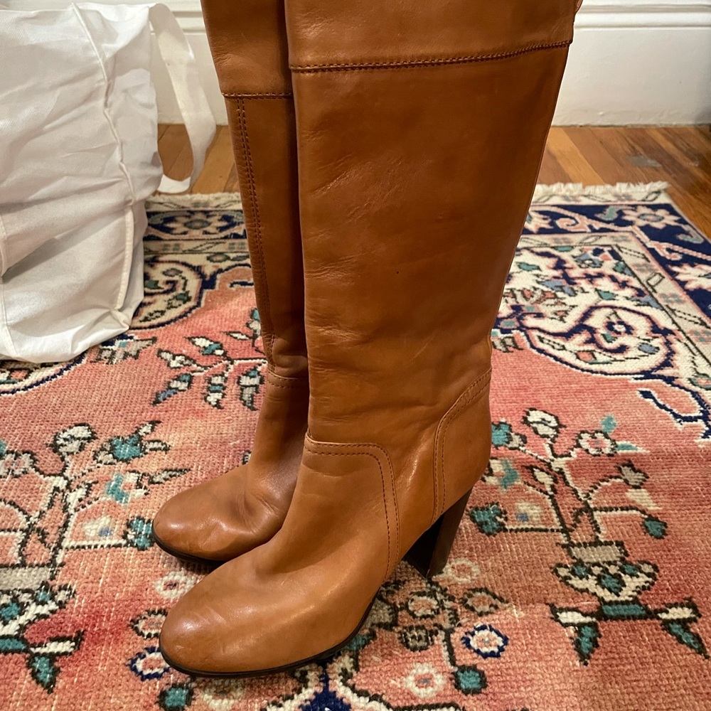 GUC Halogen Leather riding boots with heels
